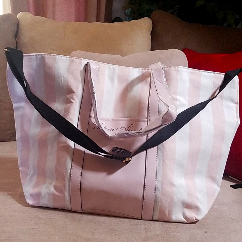 VICTORIA'S SECRET - Pink and white striped tote